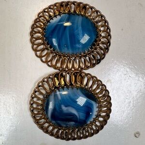 Vintage Made in Germany West shoe clip gold tone blue &white swirl center glass